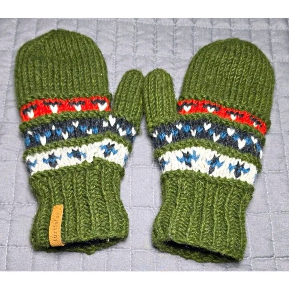 Turtle Fur Women Fair Isle Wool Mittens Lined Green Made in Nepal One Size